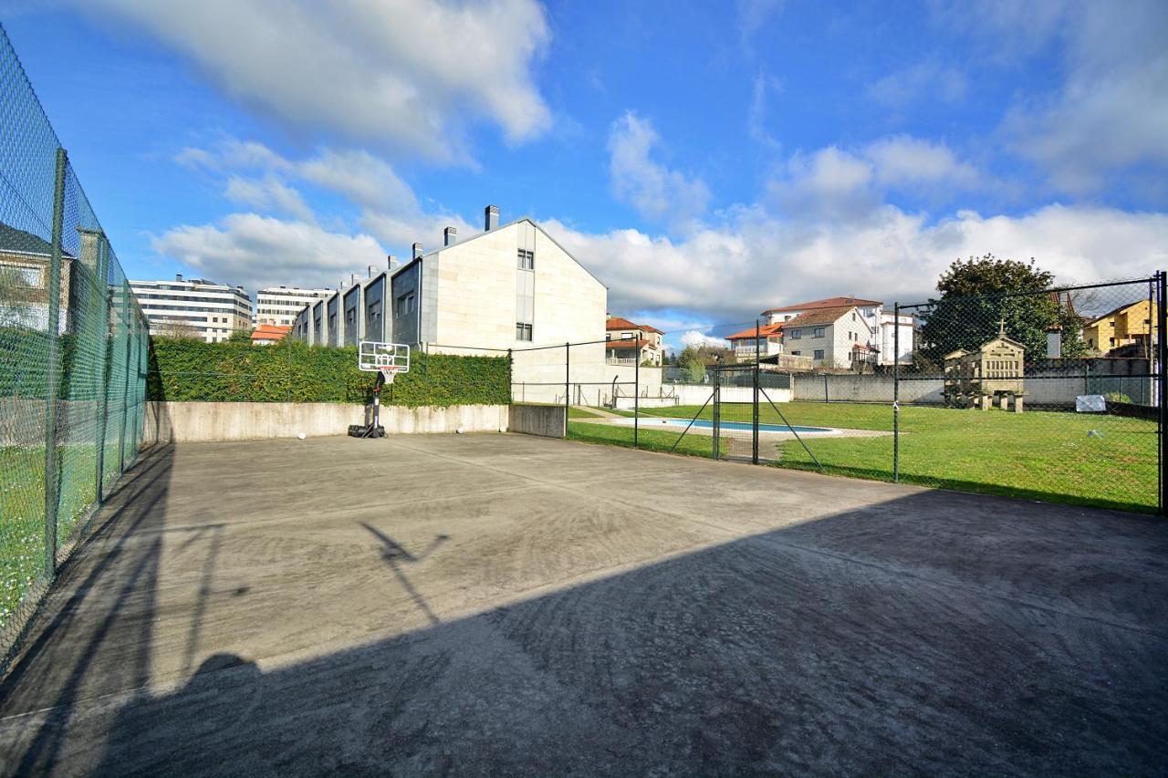 Villa Adosado Con Piscina En Pontevedra Extérieur photo